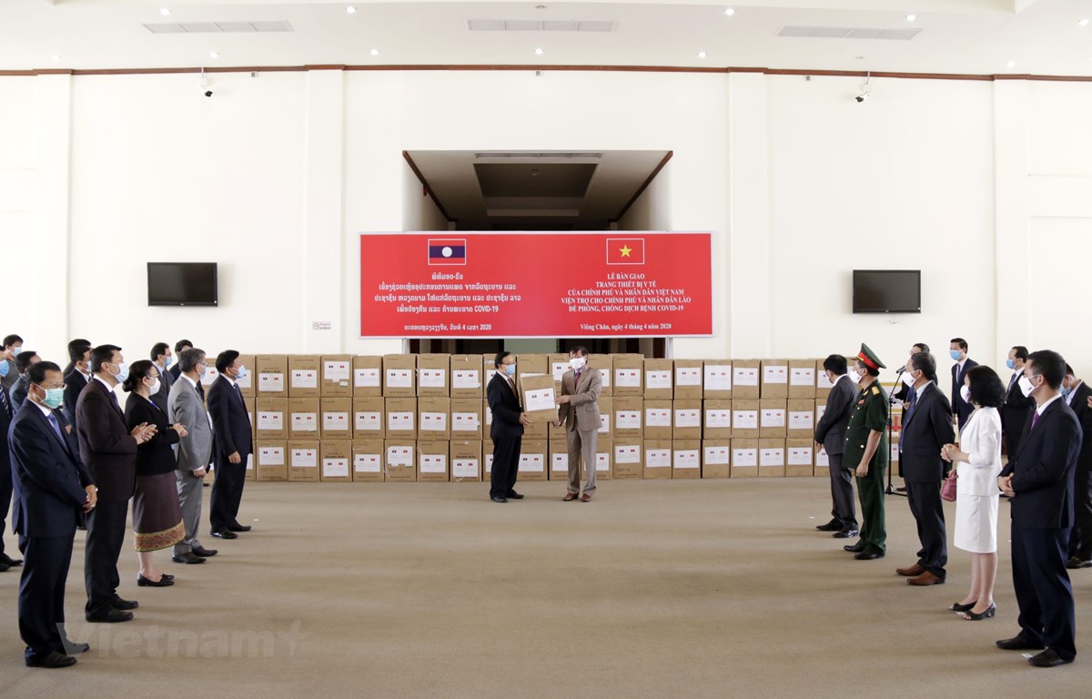 Lào đánh giá cao sự hỗ trợ của Việt Nam trong phòng, chống COVID -19