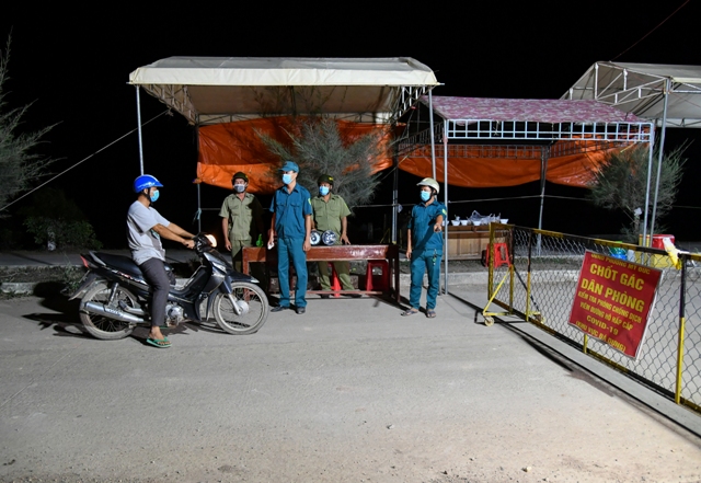 “Sao vuông” vùng biên, nơi tuyến đầu chống dịch