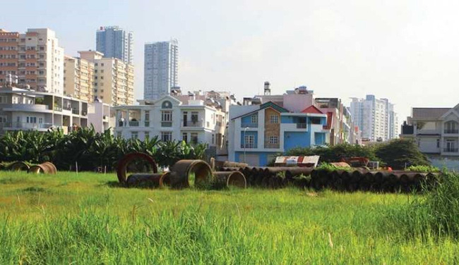Kiểm tra giải quyết khiếu nại liên quan đến quyền sử dụng đất