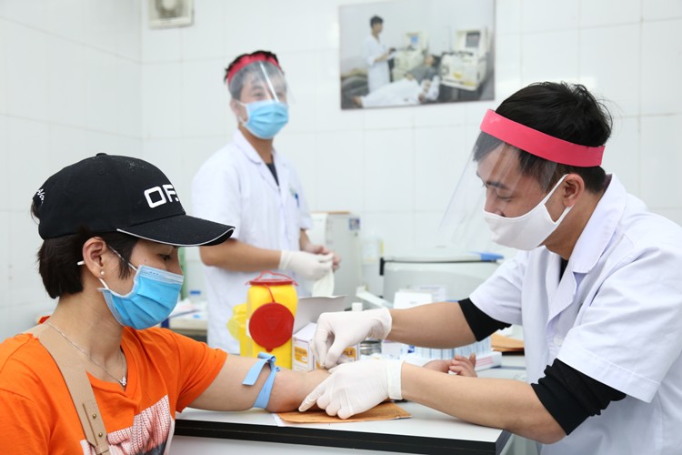 Bệnh viện Hữu nghị Việt Đức kêu gọi người dân tham gia hiến máu tình nguyện