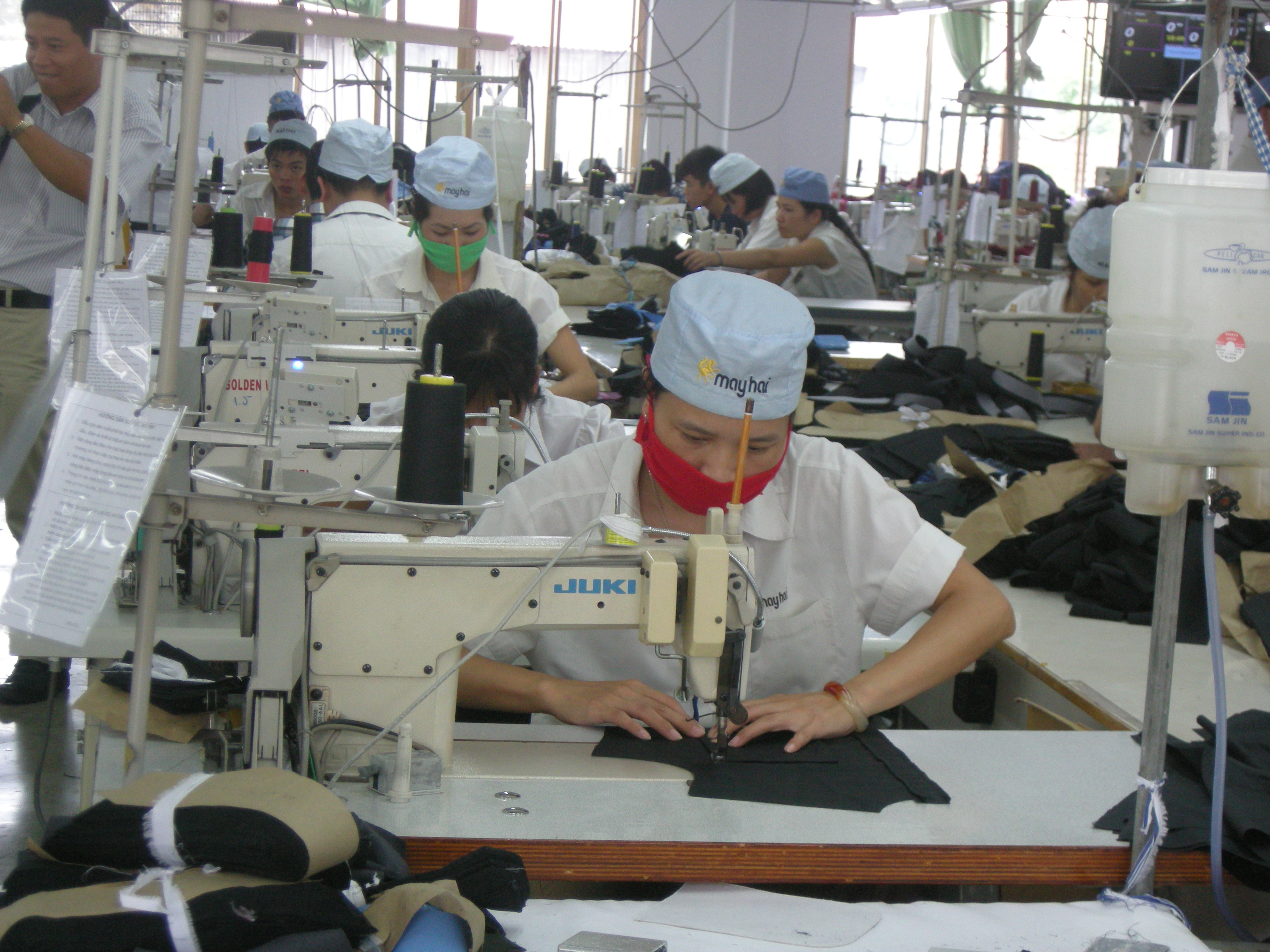 Tiếp tục cắt giảm một số văn bản quy định về điều kiện kinh doanh