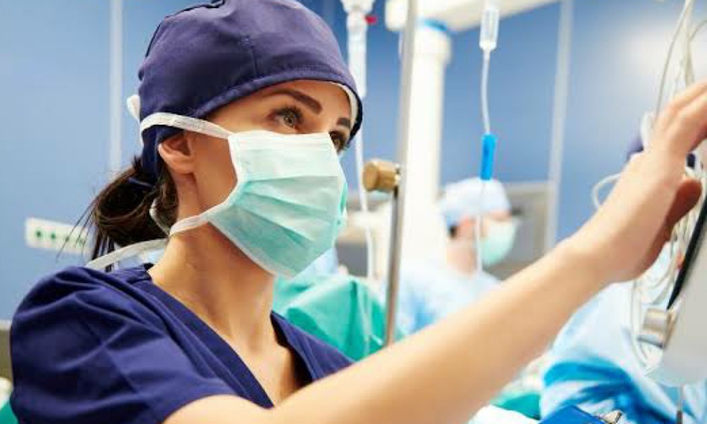 WHO cảnh báo thế giới đang thiếu gần 6 triệu y tá