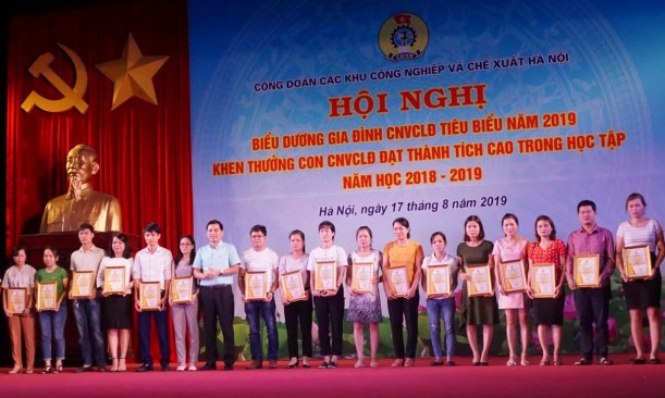 Sẽ tuyên dương các Gia đình trẻ tiêu biểu năm 2020