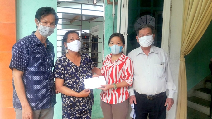 Sơn Trà hỗ trợ các đối tượng khó khăn do ảnh hưởng của dịch bệnh