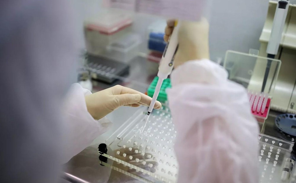 Thử nghiệm vaccine chống COVID-19 của Italy cho kết quả tích cực