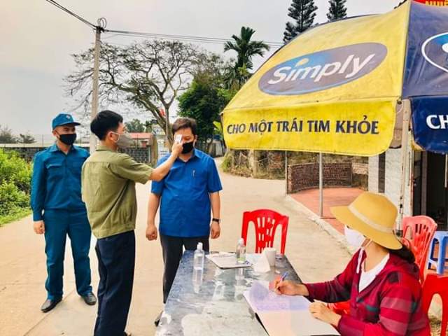 Phát huy vai trò đảng viên trong cuộc chiến chống COVID-19