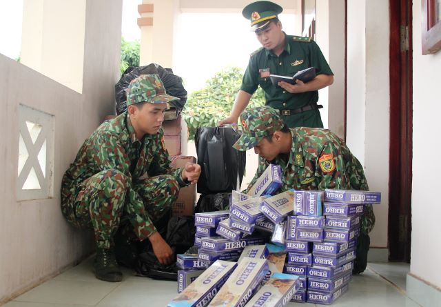 Kết hợp chặt chẽ chống dịch với đấu tranh phòng chống tội phạm