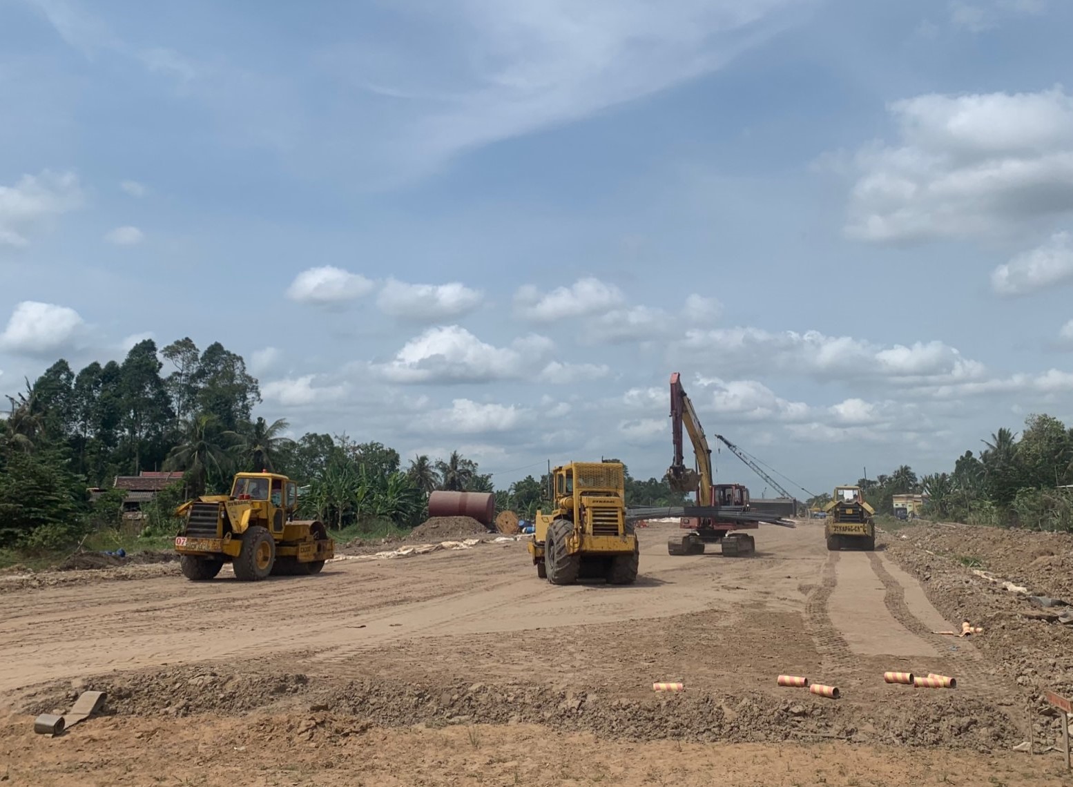 Giám sát chặt chẽ chất lượng thi công cao tốc Trung Lương - Mỹ Thuận