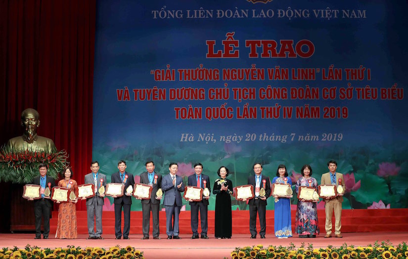 Tổ chức xét chọn “Giải thưởng Nguyễn Văn Linh” lần thứ II