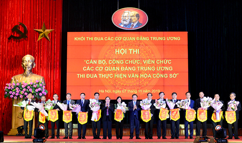 Ban Tuyên giáo Trung ương đẩy mạnh phong trào thi đua năm 2020