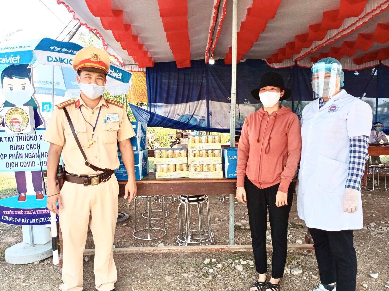 Thừa Thiên Huế Nhiều dịch vụ không thiết yếu được hoạt động trở lại từ 00h00 ngày 23 4