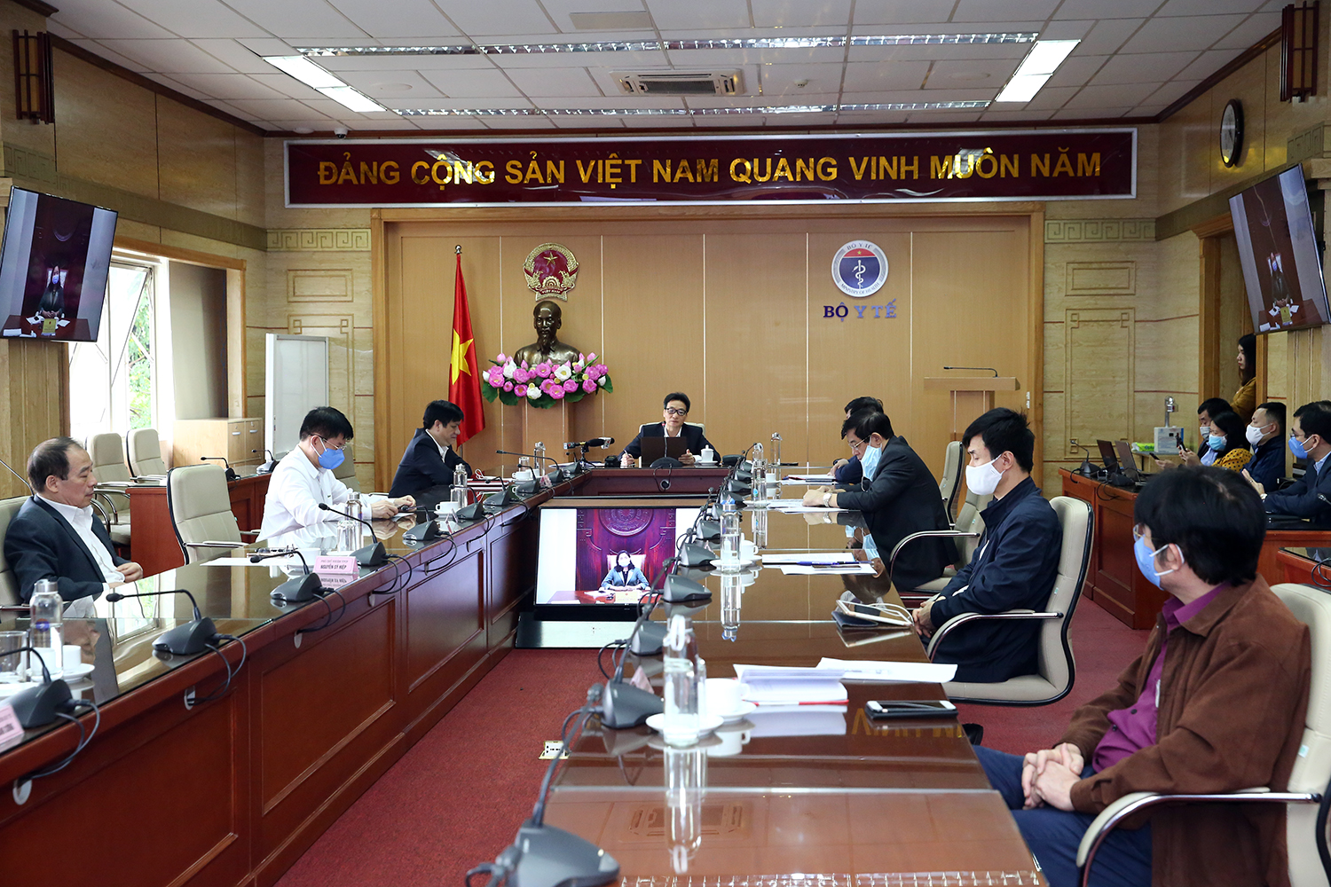 Tuyệt đối không được chủ quan vì nguy cơ dịch bệnh vẫn còn