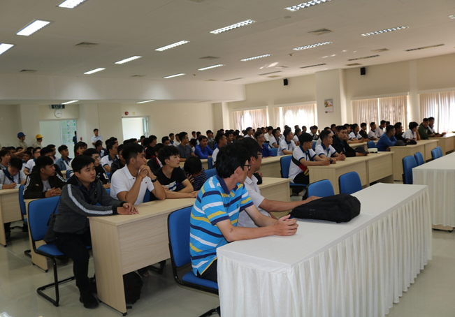 Từ ngày 4 5, một số trường đại học ở Cần Thơ dạy và học tập trung