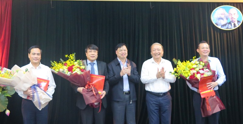 Ban Tuyên giáo Trung ương điều động, bổ nhiệm lãnh đạo các Vụ