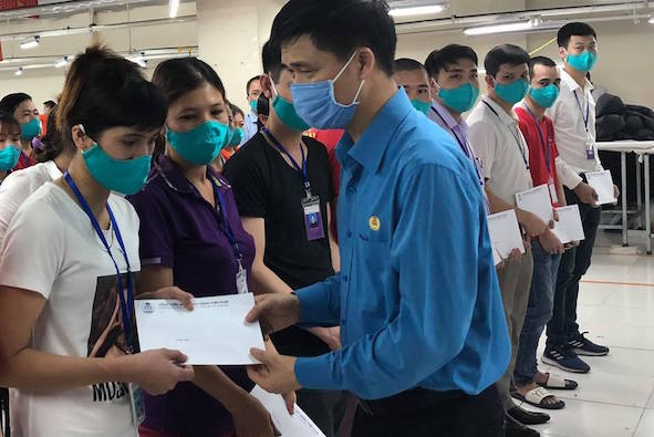 Cùng doanh nghiệp vượt khó, phát triển sản xuất - kinh doanh