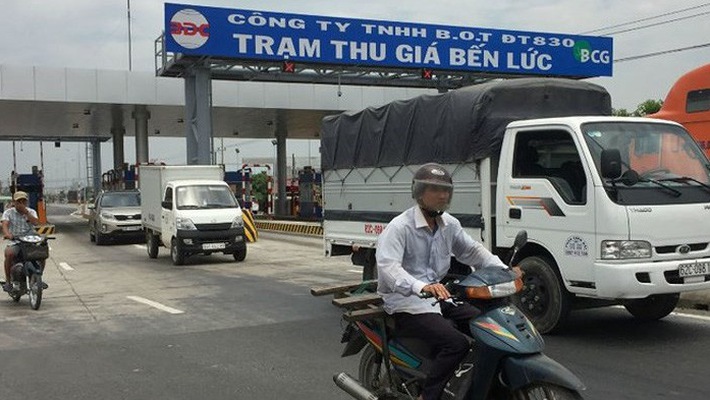 Thành lập Ban soạn thảo và Tổ biên tập xây dựng Luật Bảo đảm trật tự, an toàn giao thông đường bộ