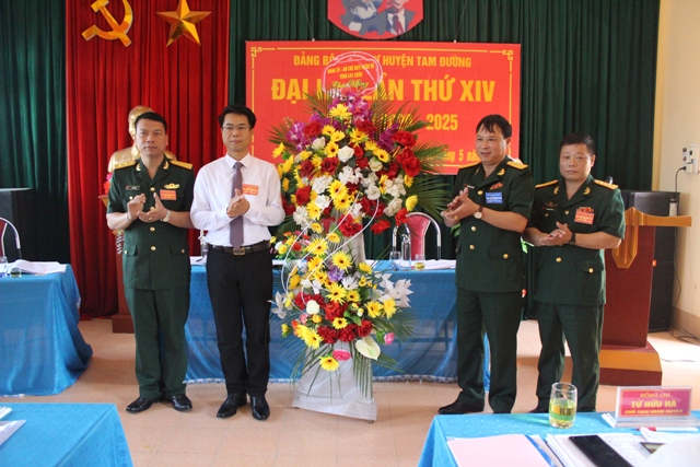 Tam Đường Lai Châu  Nâng cao sức mạnh tổng hợp của lực lượng quân sự trong nhiệm kỳ mới