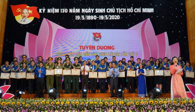 Thừa Thiên Huế Tuyên dương thanh niên tiên tiến làm theo lời Bác