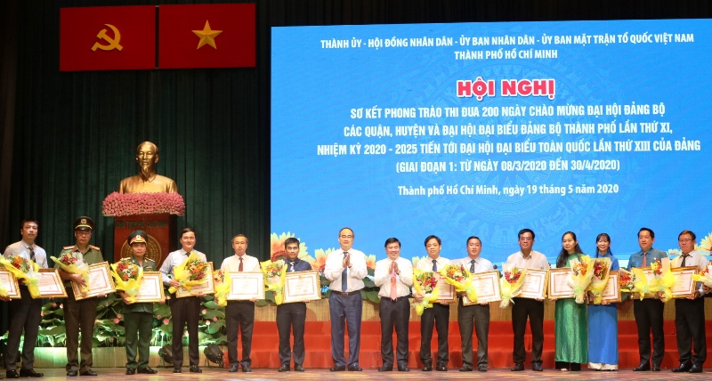 TP Hồ Chí Minh Phong trào thi đua 200 ngày mang lại hiệu quả thiết thực