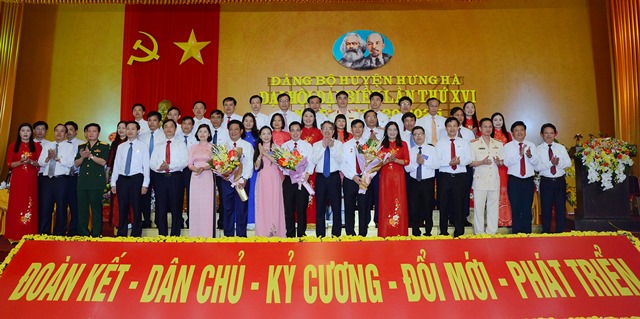 Thái Bình Tổ chức thành công đại hội đảng bộ cấp huyện đầu tiên