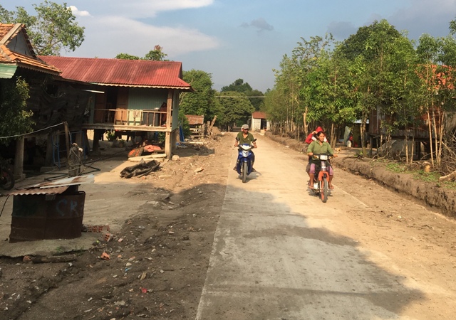 Xây dựng Đảng gắn với phát triển nông thôn mới