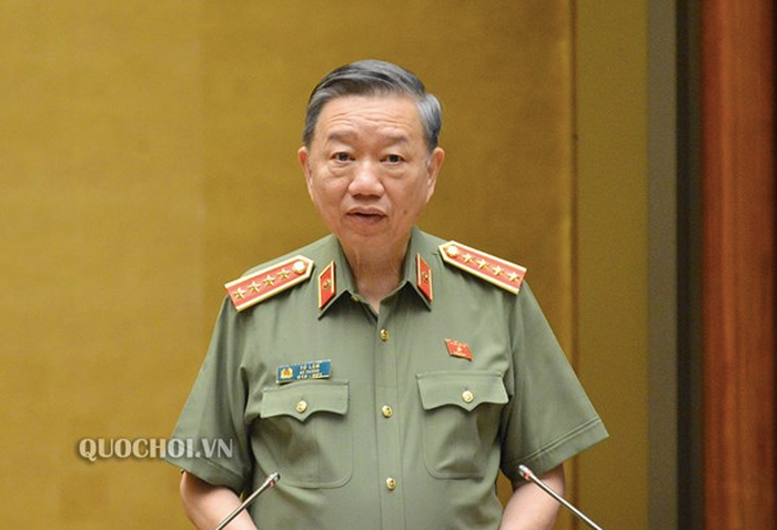 Đề xuất bỏ sổ hộ khẩu, quản lý công dân bằng mã số định danh