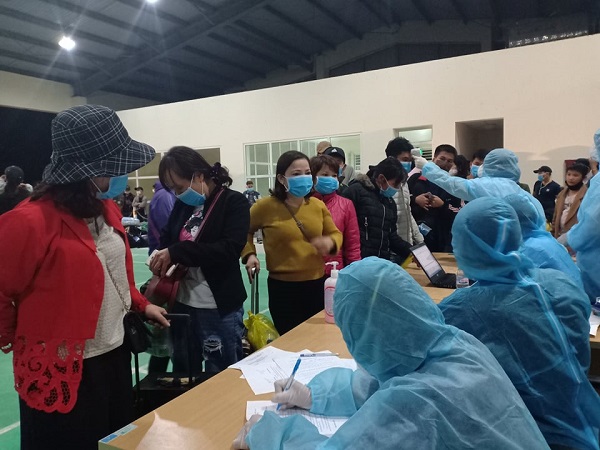 Công dân Việt Nam tại Lào phải đăng ký xuất cảnh trước khi về nước