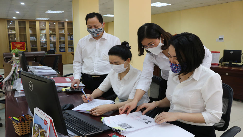 Agribank miễn giảm lãi, hạ lãi suất cho 29 000 khách hàng bị ảnh hưởng bởi COVID-19