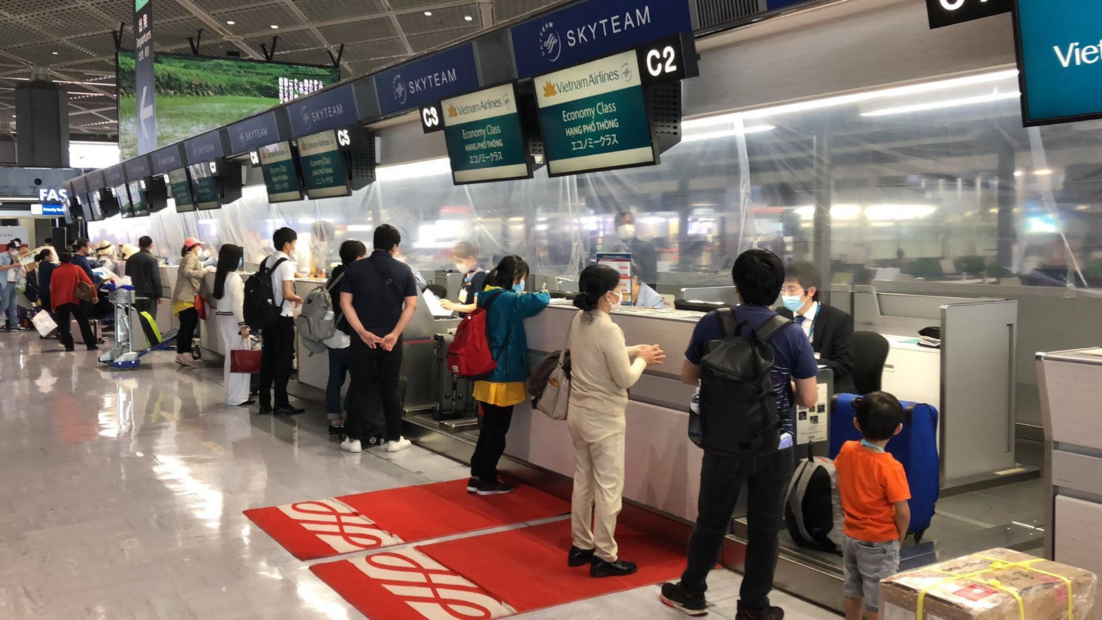 Đưa hơn 340 công dân từ Nhật Bản về nước