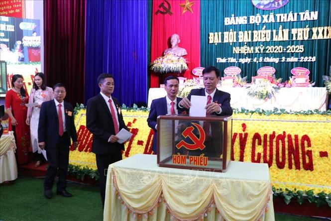 Đại hội có biểu quyết số lượng đại biểu đi dự đại hội cấp trên không