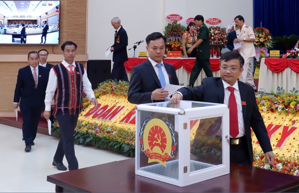 Đảng bộ cơ sở nào được tổ chức đại hội toàn thể đảng viên hoặc đại hội đại biểu