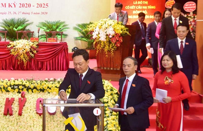 Có thể bầu cả chi ủy, bí thư, phó bí thư trên cùng một lá phiếu không