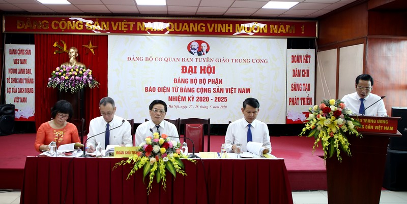 Nâng cao năng lực lãnh đạo của Đảng bộ, xây dựng Báo điện tử ĐCSVN phát triển toàn diện