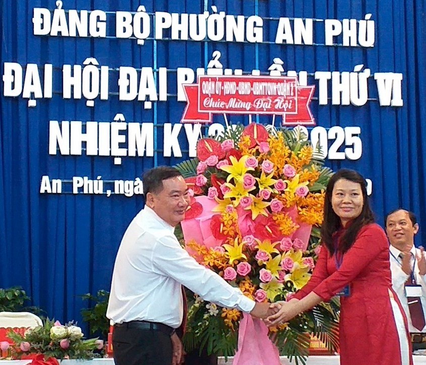 Các Đảng bộ trên địa bàn TP Hồ Chí Minh tổ chức thành công Đại hội