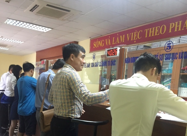 Quyết liệt cắt giảm, đơn giản hóa thủ tục hành chính