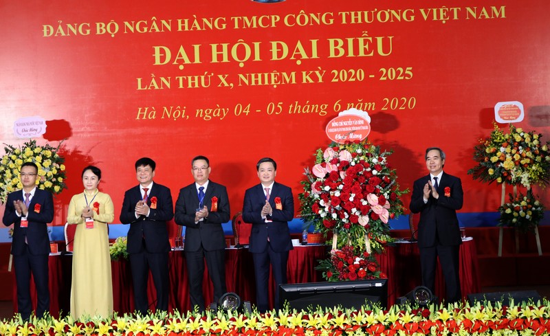 Nâng cao năng lực lãnh đạo, xây dựng Đảng bộ VietinBank trong sạch, vững mạnh