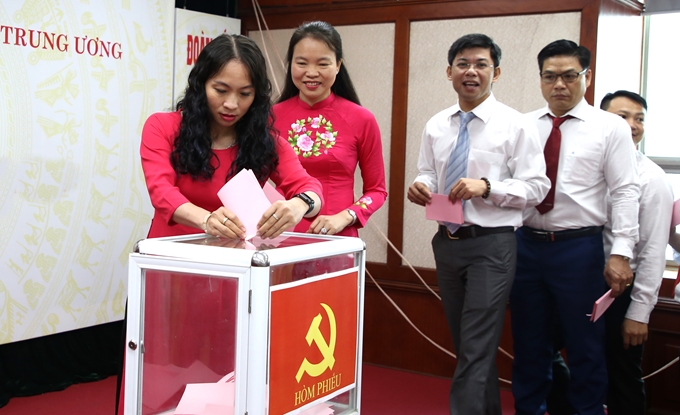 Trình tự bầu chi ủy và bí thư, phó bí thư