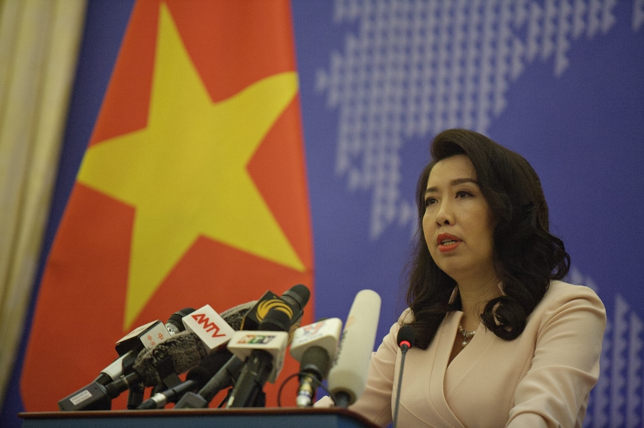 Tôn trọng, bảo đảm quyền tự do tín ngưỡng của công dân