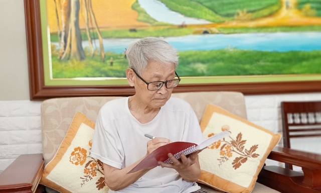 Người gom nhặt những mảnh ghép giá trị