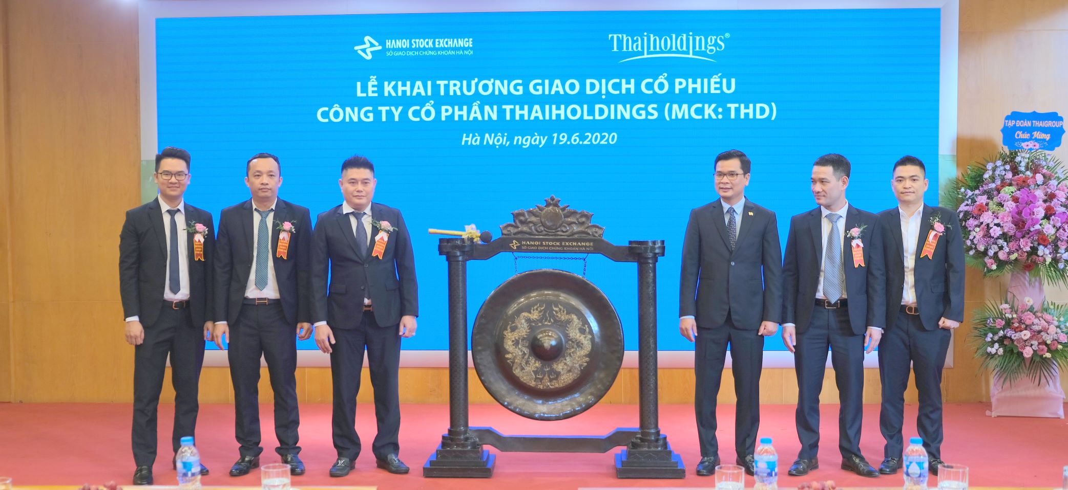 Hơn 53,9 triệu cổ phiếu CTCP Thaiholdings chính thức lên sàn