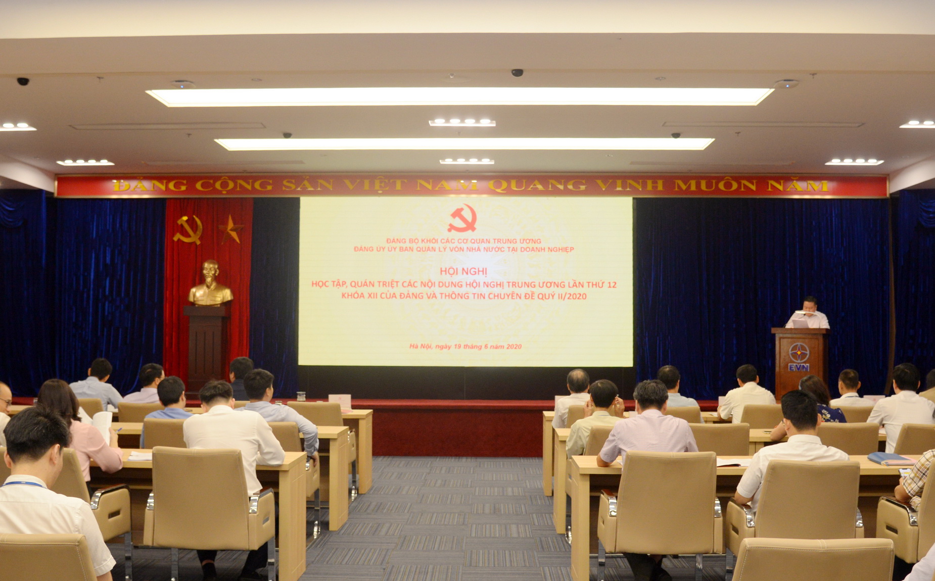 Ủy ban Quản lý vốn nhà nước tại doanh nghiệp ,quán triệt nội dung Hội nghị Trung ương 12