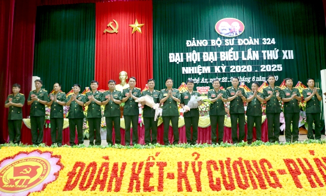 Thực hiện nghiêm quy chế rèn luyện, sẵn sàng chiến đấu