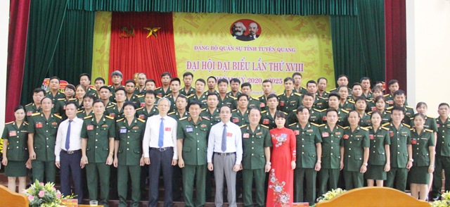 Phát huy truyền thống, quyết tâm xây dựng đơn vị vững mạnh tiêu biểu
