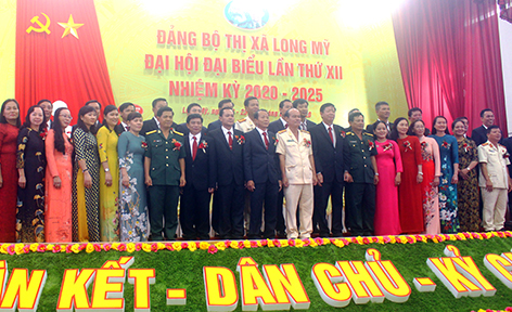 Nhiều Đảng bộ cấp trên cơ sở tổ chức thành công Đại hội đại biểu, nhiệm kỳ 2020- 2025