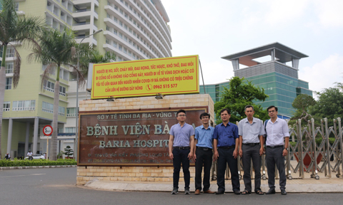 Hỗ trợ Bệnh viện Bà Rịa điều trị các bệnh nhân COVID-19