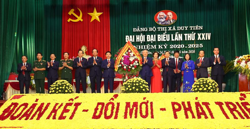 Xây dựng thị xã Duy Tiên trở thành trung tâm công nghiệp, dịch vụ của tỉnh Hà Nam