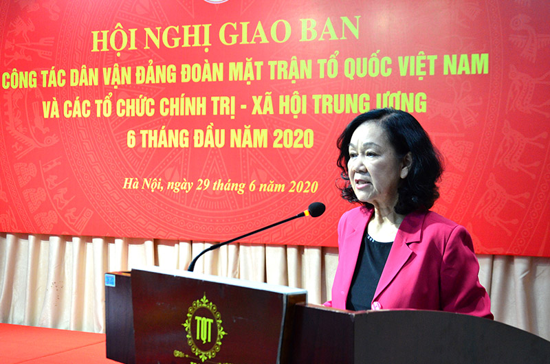 Tổ chức lấy ý kiến nhân dân góp ý vào dự thảo các văn kiện Đại hội XIII của Đảng