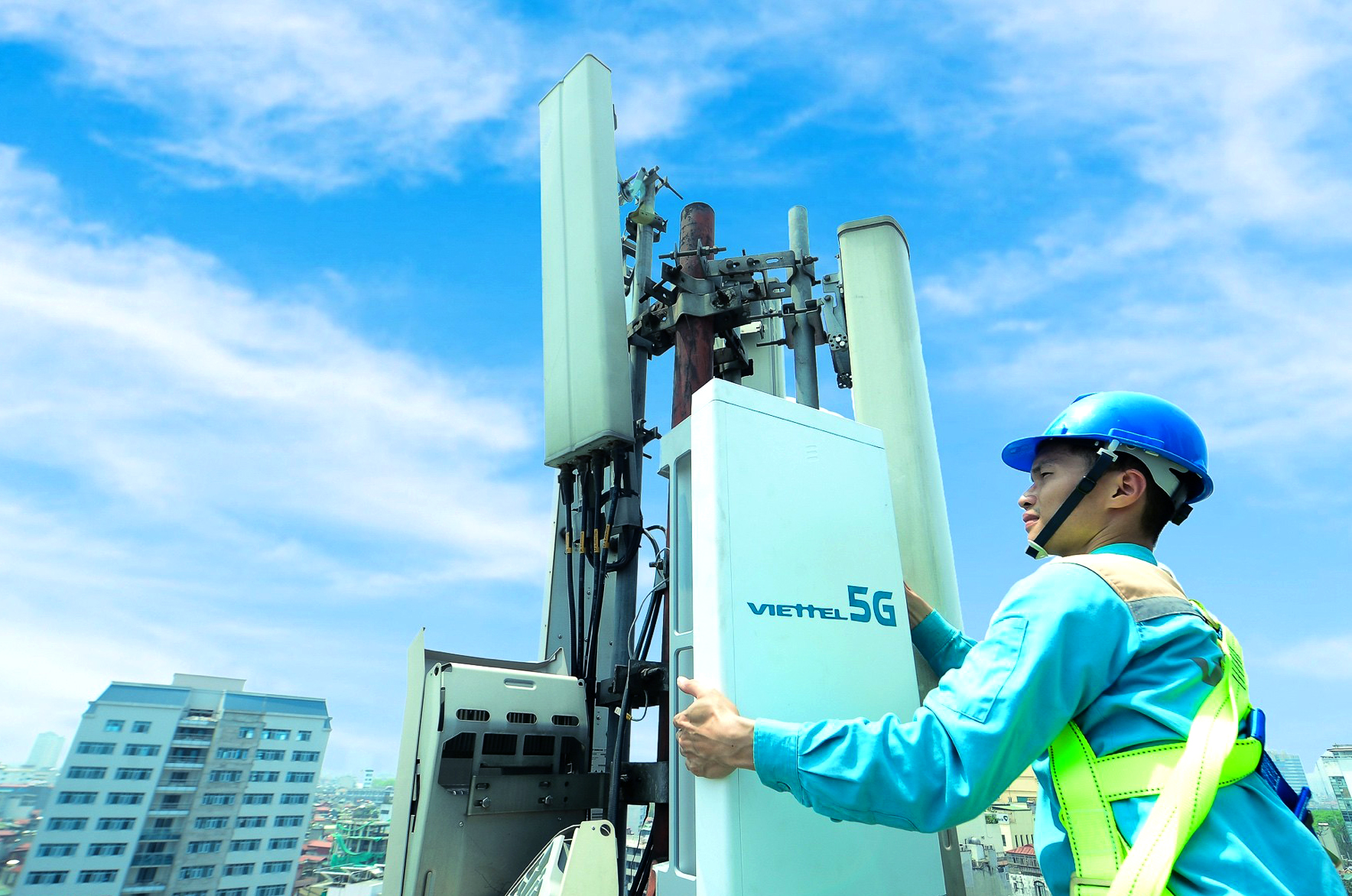 Viettel vươn lên tầm cao mới