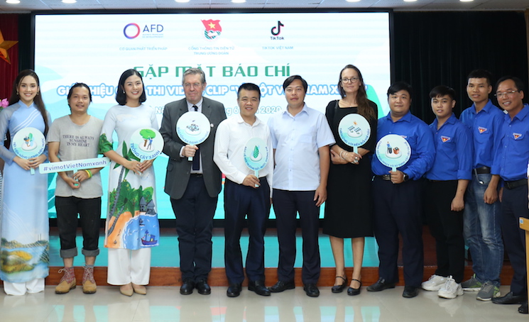 “Vì một Việt Nam xanh”