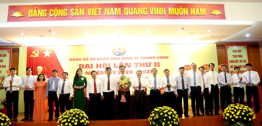 Nâng cao chất lượng tham mưu các nghị quyết về kinh tế